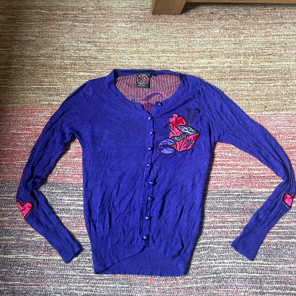 Y2K purple cardigan with the cutest details!! Vintage Too Fast Brand ❤️